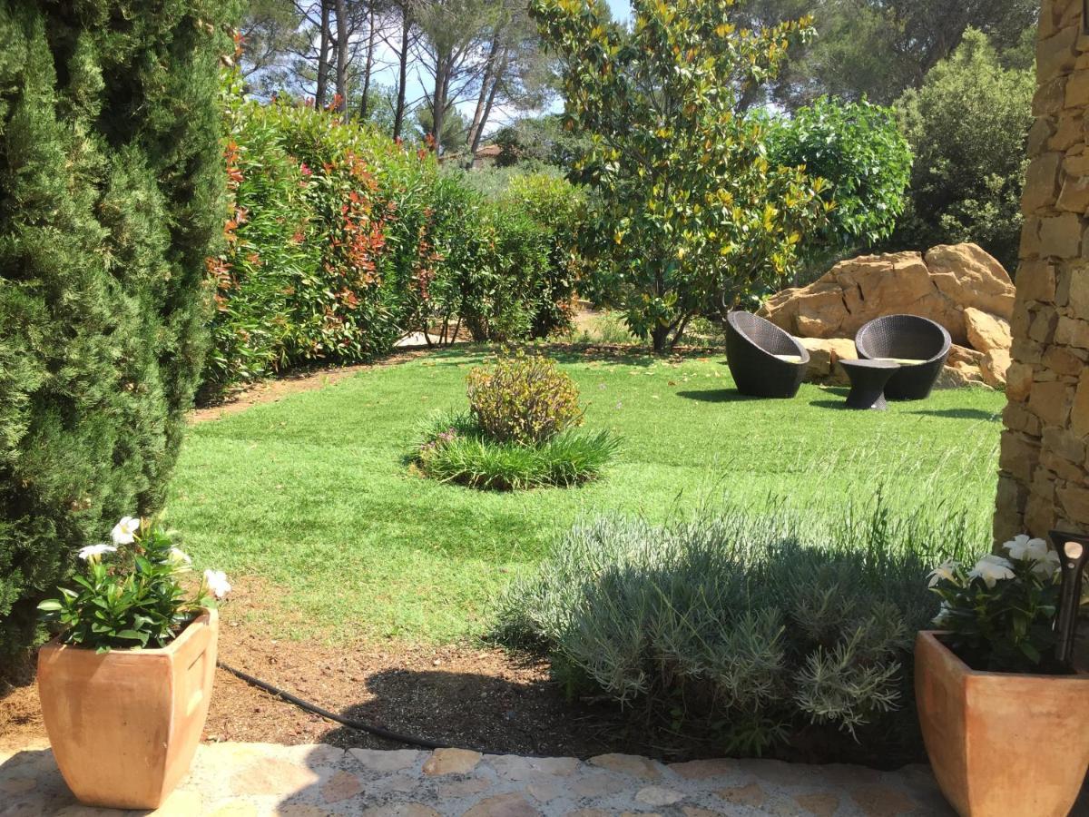 לה באסט Une Pause En Provence מראה חיצוני תמונה